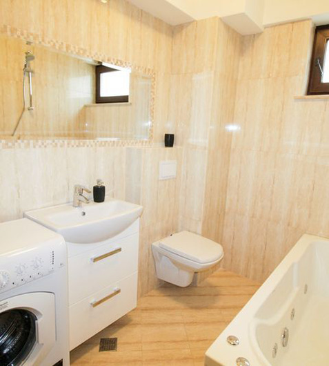 Amenajare interior baie