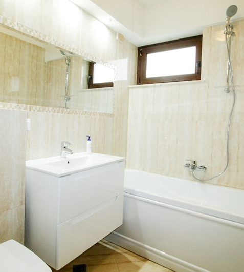 Amenajare interior baie